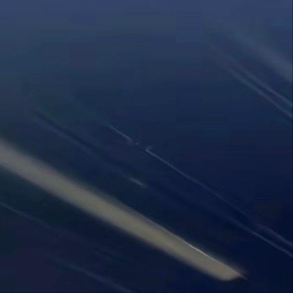 0000星落有痕，心有航向深邃夜幕之上，流星携着银线疾驰而过，细碎星子静静点缀其