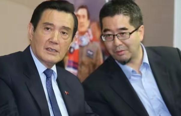 清明节，回老家，遇到一个很熟悉的老人，突然发现他完全不认识我了，说话也是语无伦次