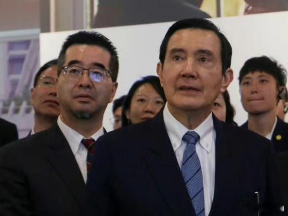 候任国民党副主席萧旭岑强调，台湾与大陆没有国籍问题，只有户籍问题。 ​​​