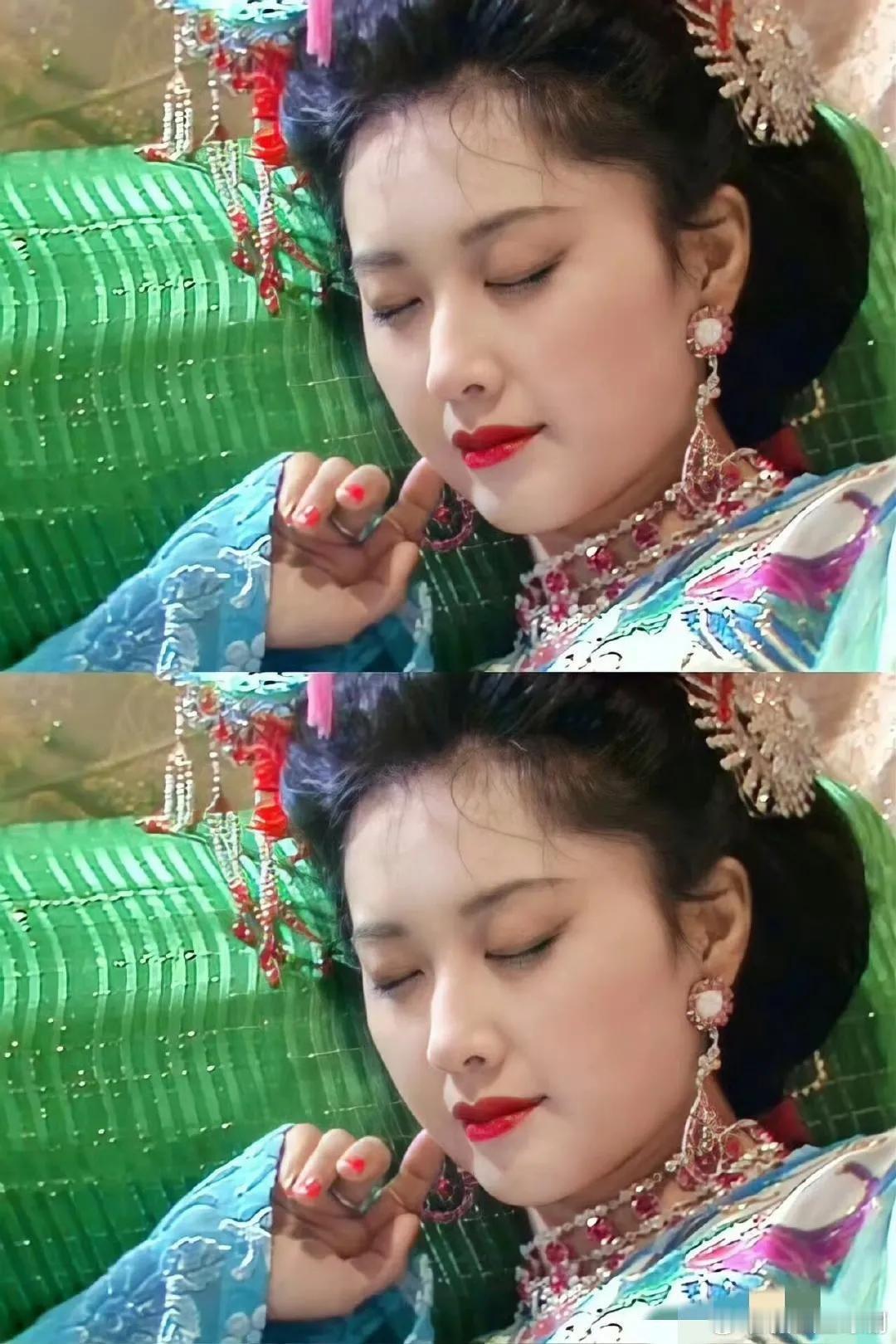 当时看的时候只感觉到了高贵，这么繁琐的造型，竟都没有塑料感，反观现在的东西真是越
