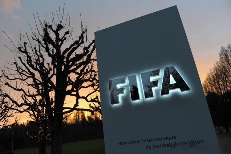 因凡蒂诺国际足联出售世界杯股权欧足联抵制足坛争议📢FIFA回应“出售足球”争议