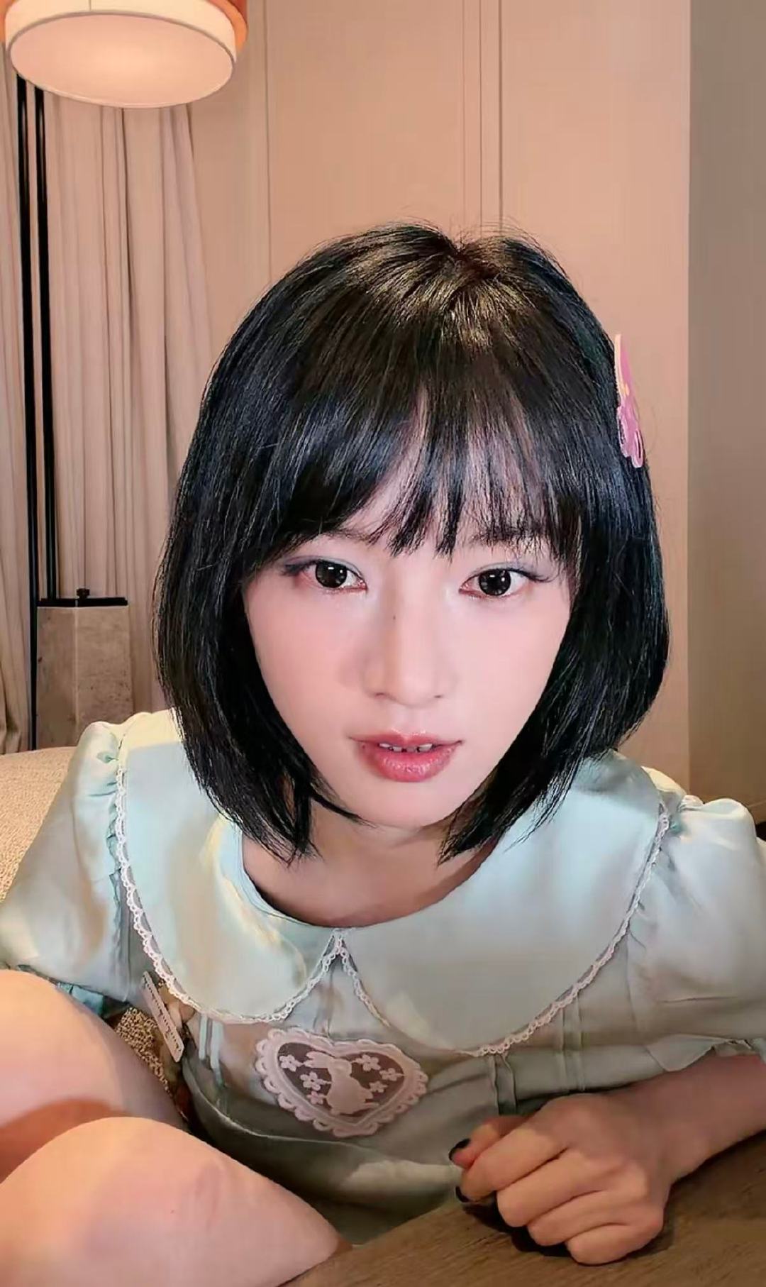 黄灿灿看妈妈哭没忍住哭了黄灿灿差点被妈妈害了 前面还在为妈妈哭跟着掉眼泪，后面就