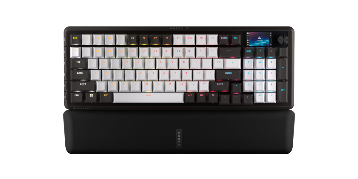 美商海盗船VANGUARD PRO 96上市磁轴游戏键盘，内置LCD屏，售价16