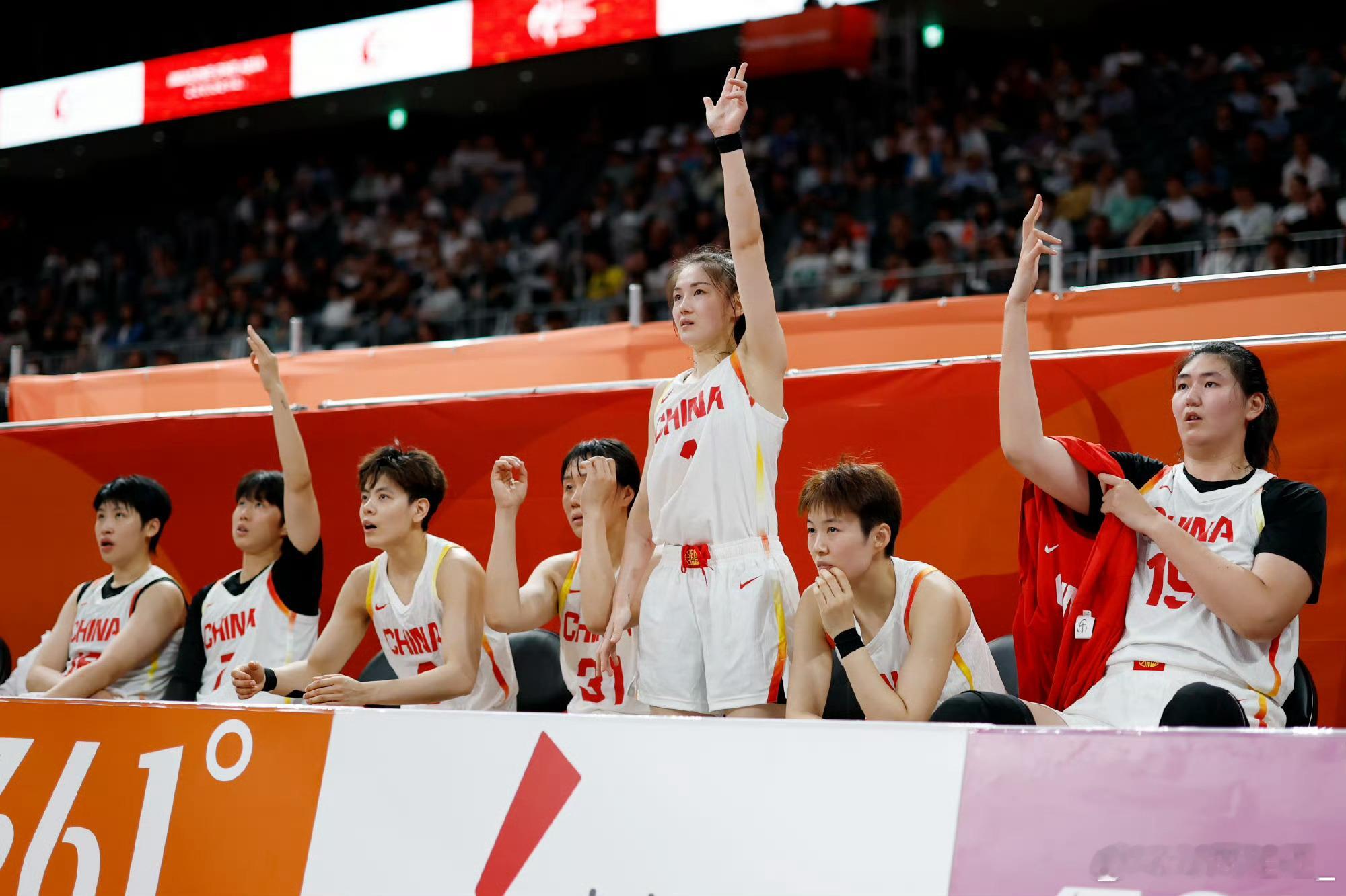 中国女篮战胜蒙古女篮晋级亚运半决赛！亚运会女篮1/4决赛，中国女篮89-63击败