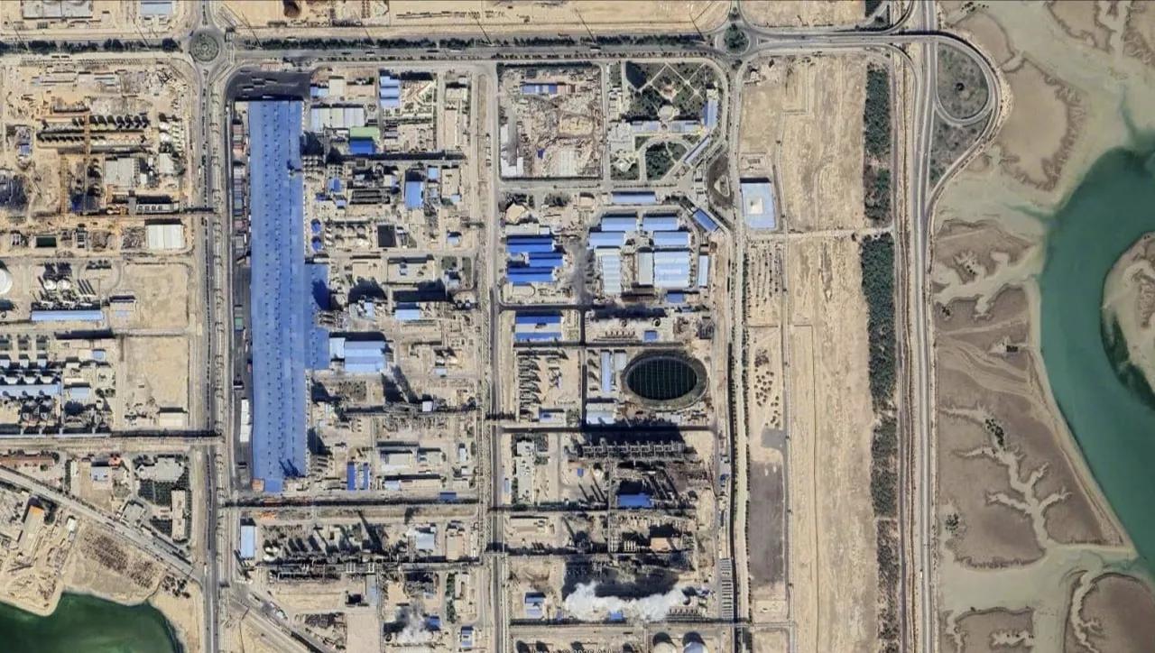 美以今天对伊朗南部的Mahshahr石油化工特别经济区进行了猛烈空袭，该地区至少