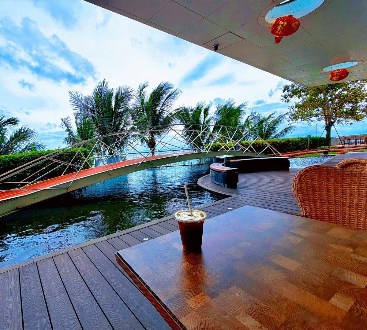 渊鱼未徙，津梁如故。 印度尼西亚·Apartemen Regatta Miami