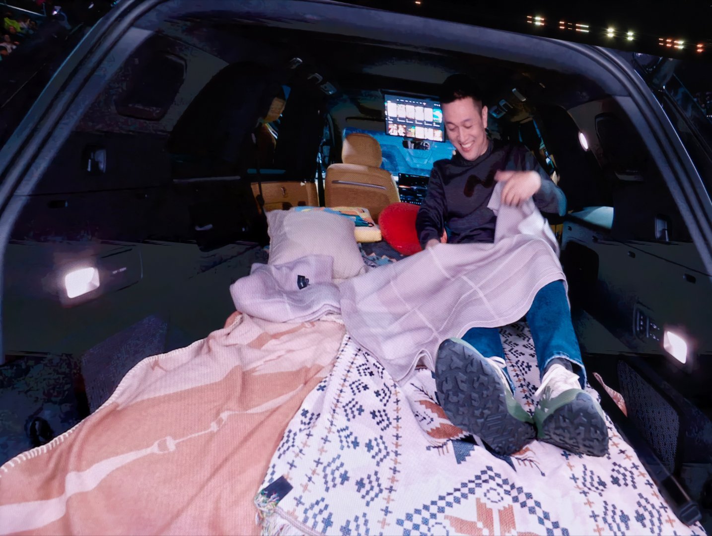 哈哈哈，现场在喊 沈博！ 