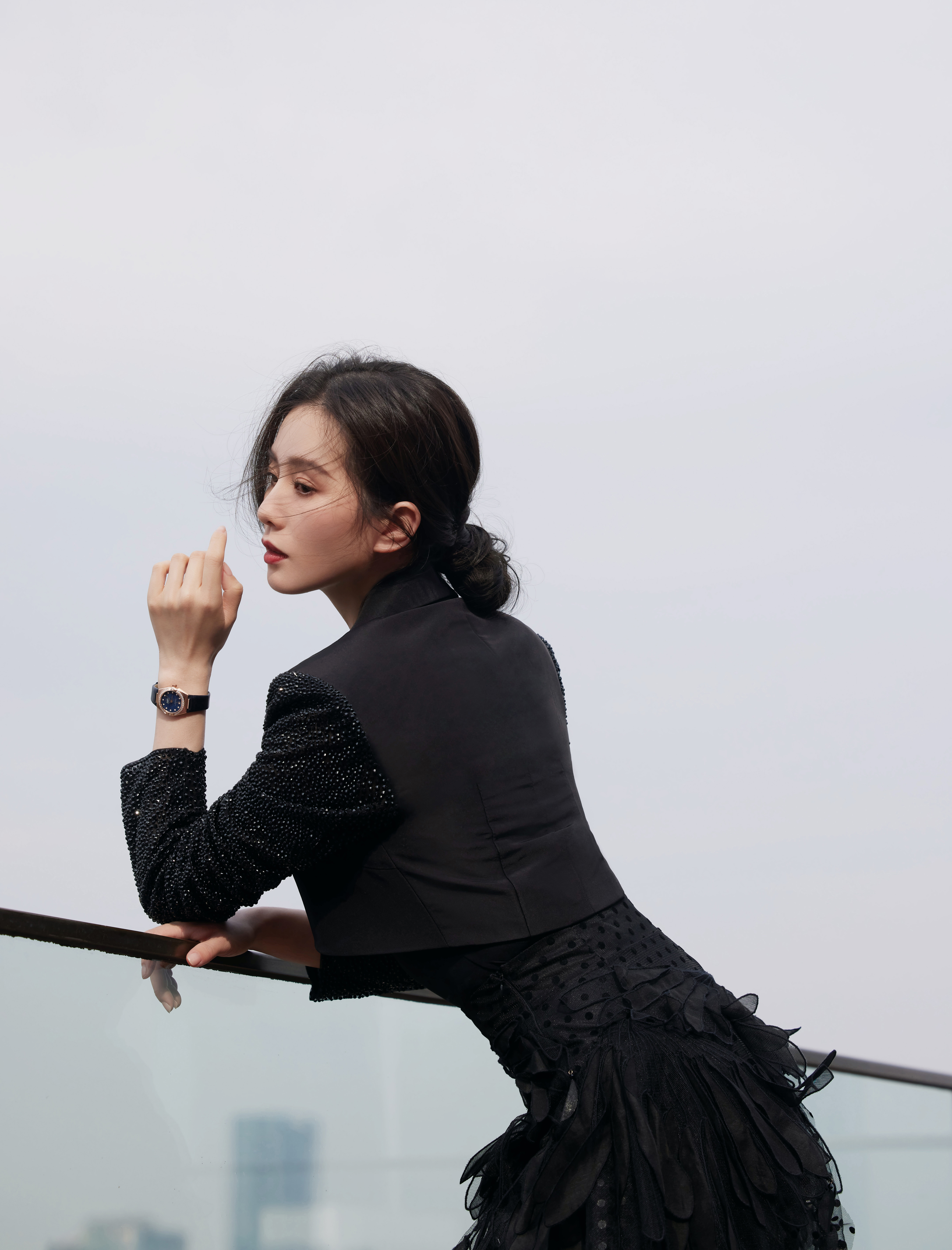 刘诗诗[超话]  景美人更美！[爱慕] ​​​