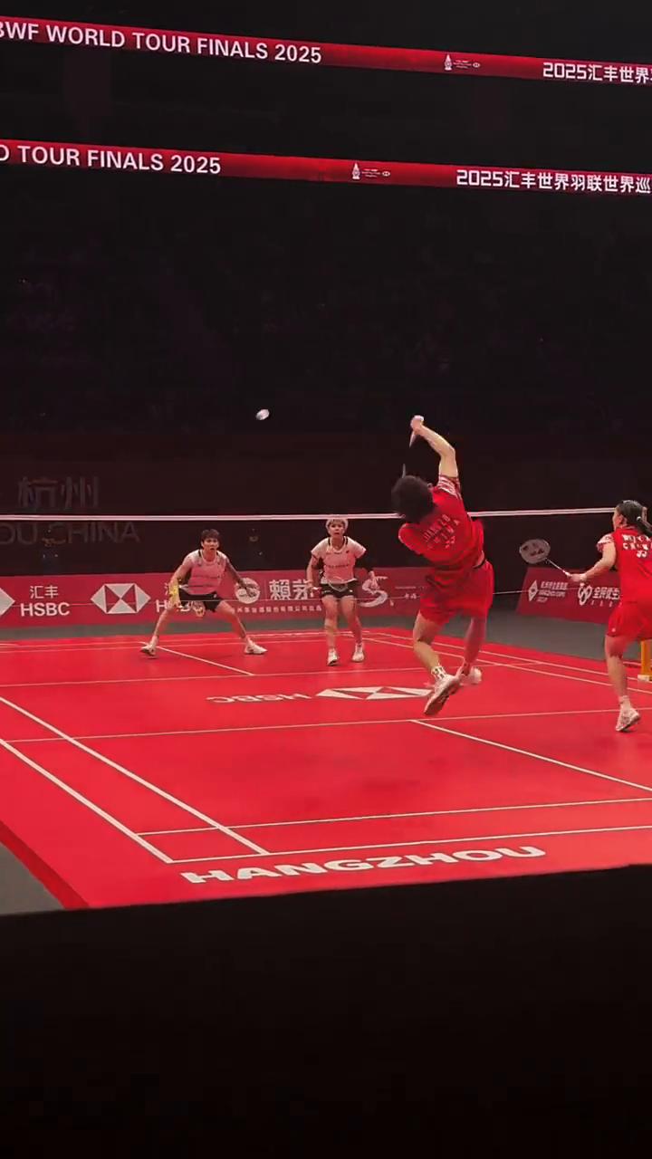 2025汇丰世界羽联世界巡回赛总决赛。
超级多拍。