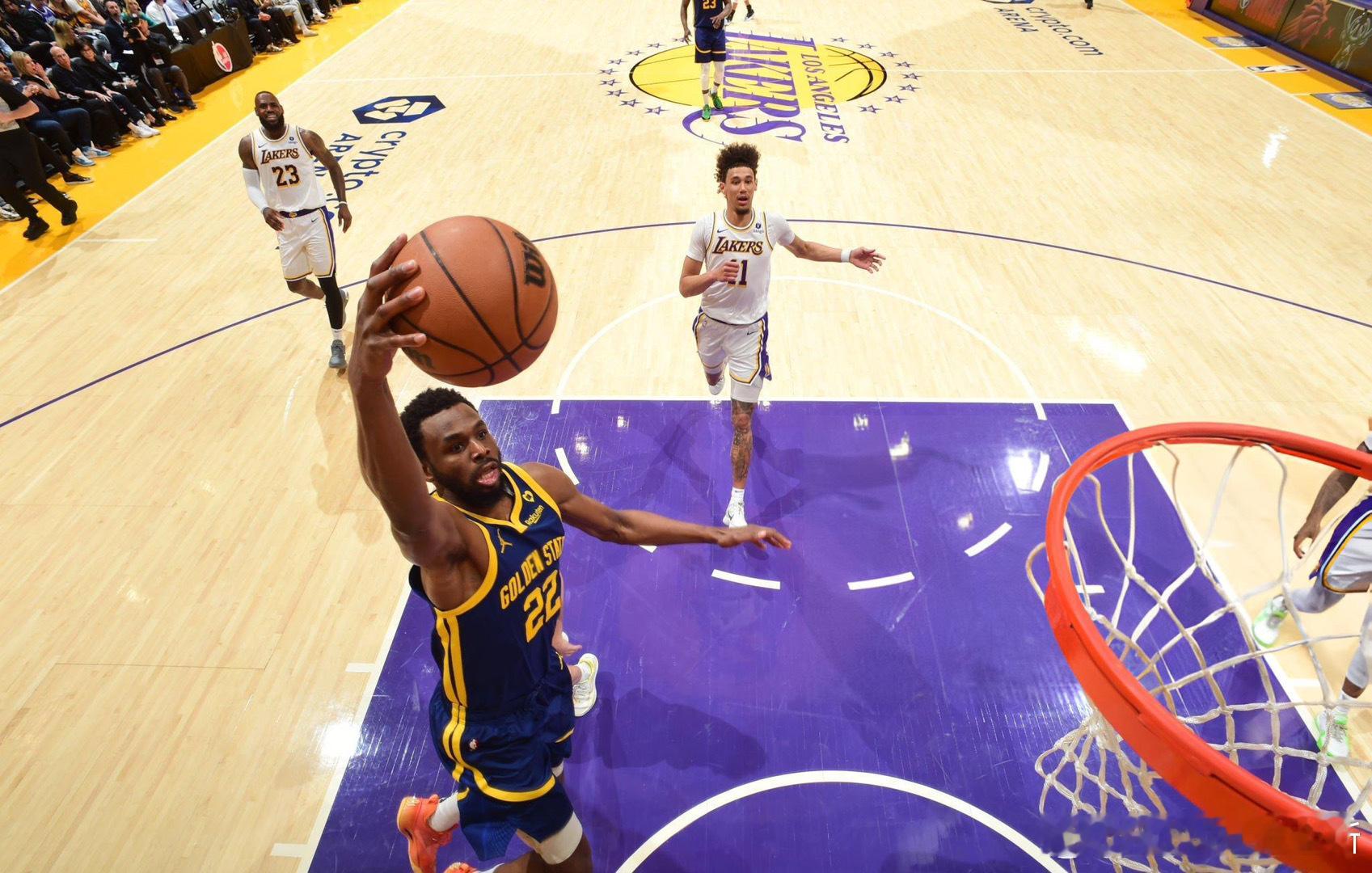 维金斯今天图集[照相机][照相机]希望空位三分能多把握#勇士战胜湖人##湖勇大战