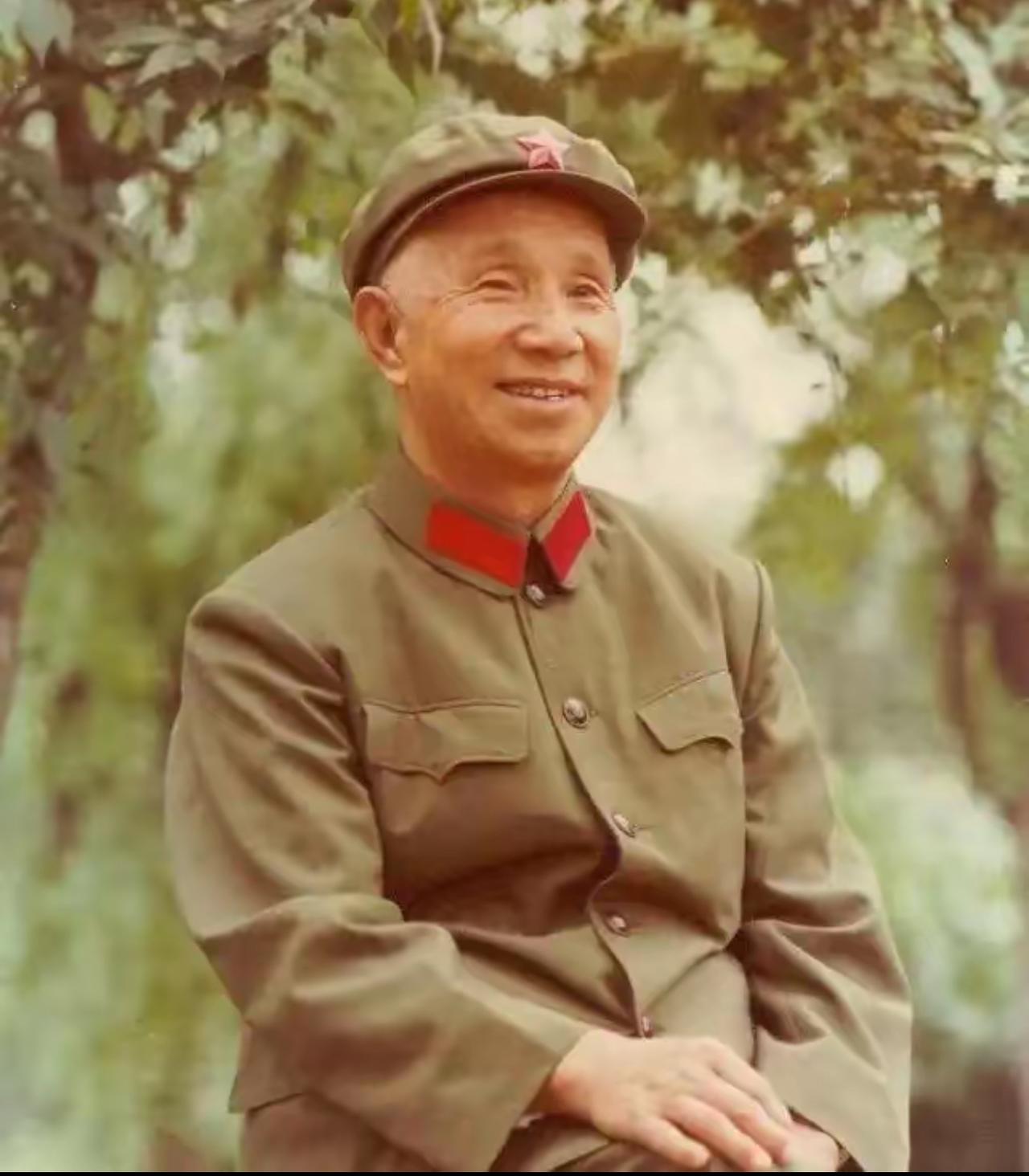 1972年，陈毅元帅病逝，为保护陈毅的遗孀张茜，粟裕果断出手把她调到了军事科学院