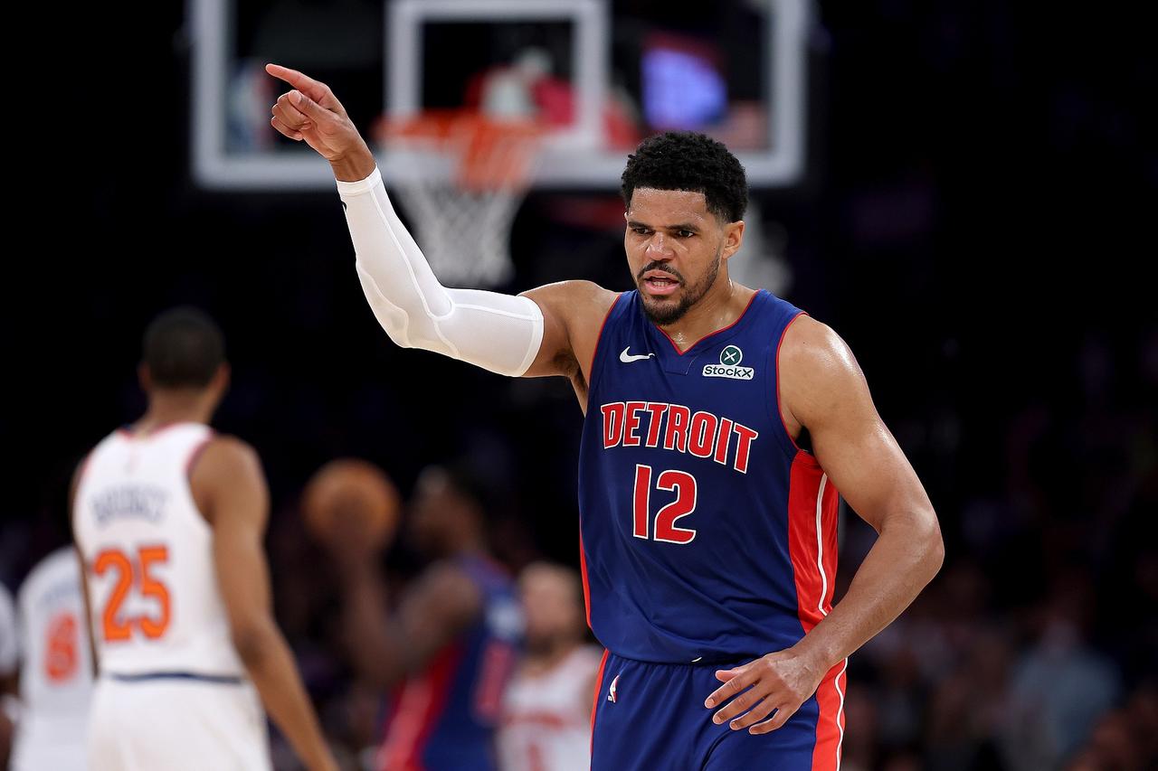 哈里斯这样的球员简直适合任何球队，活塞有他太幸运了！

哈里斯本赛季场均15.2