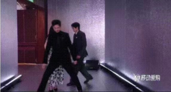 李现魏大勋春夏让C李现魏大勋春夏走位 李现魏大勋春夏走位 哈哈哈哈，笑死了 