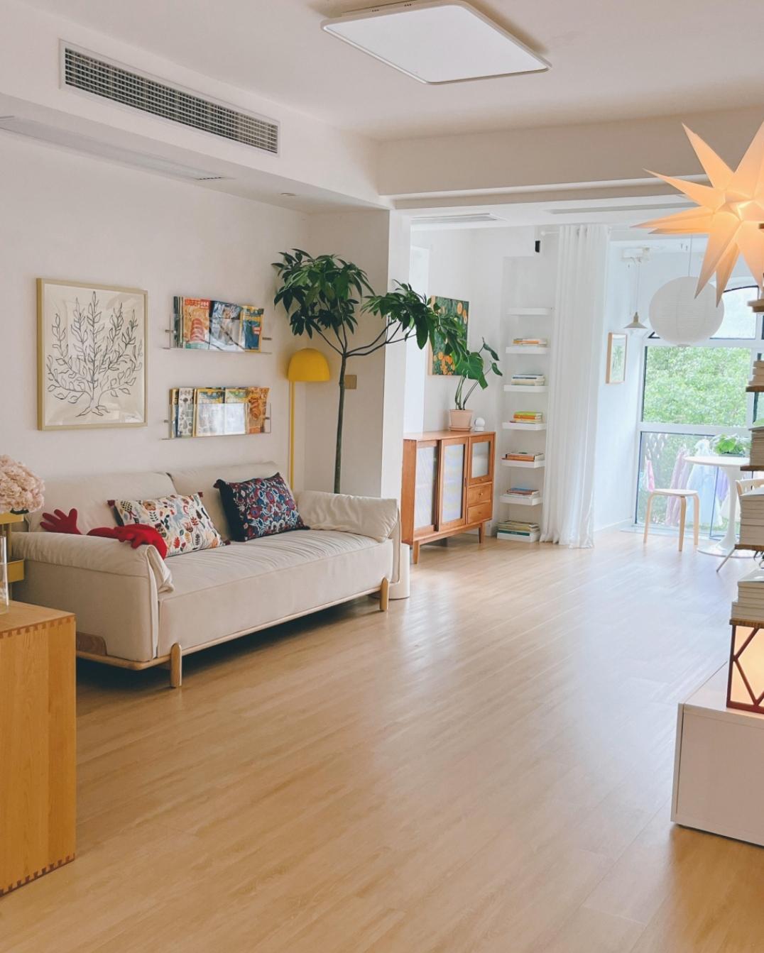 家对一个人男人来说到底是什么?
家是男人奔波后的锚点，是卸下西装与面具的方寸之地