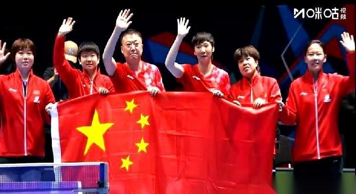 伦敦世乒赛女团决赛，国乒对上了日本队。
大比分2比2，一口气直接悬到了嗓子眼。整