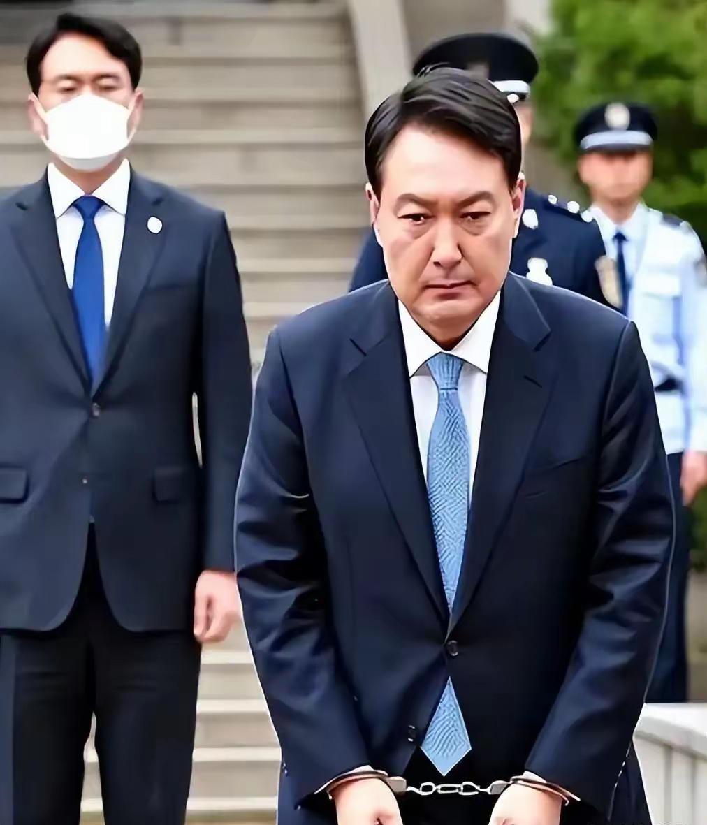 明天2月19日！尹锡悦全国直播审判，全中国人民请关注！
曾经疯狂得罪中国的韩国前