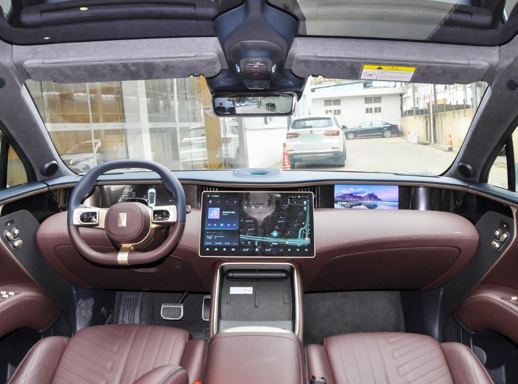 是我误会了。没看到宣传，怎么就只要31.99万了呢？

原来是前不久上市了单电机