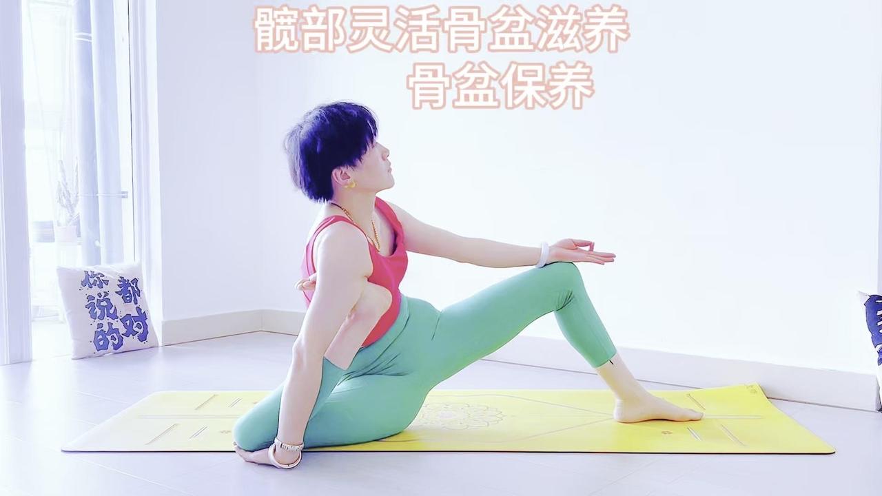 🌙夜未央，月色凉映西窗。🌙前尘事，慎思量。

🌙梦悠长，却总是聚散两茫茫。