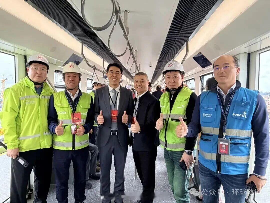 地铁头条【波哥大地铁一号线首列车首次正线测试取得圆满成功】5月29日，波哥大地铁