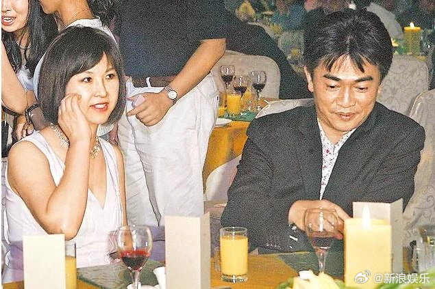 吴宗宪自曝离婚净身出户吴宗宪承认离婚 据台媒，18日出席活动时受访，承认12年前