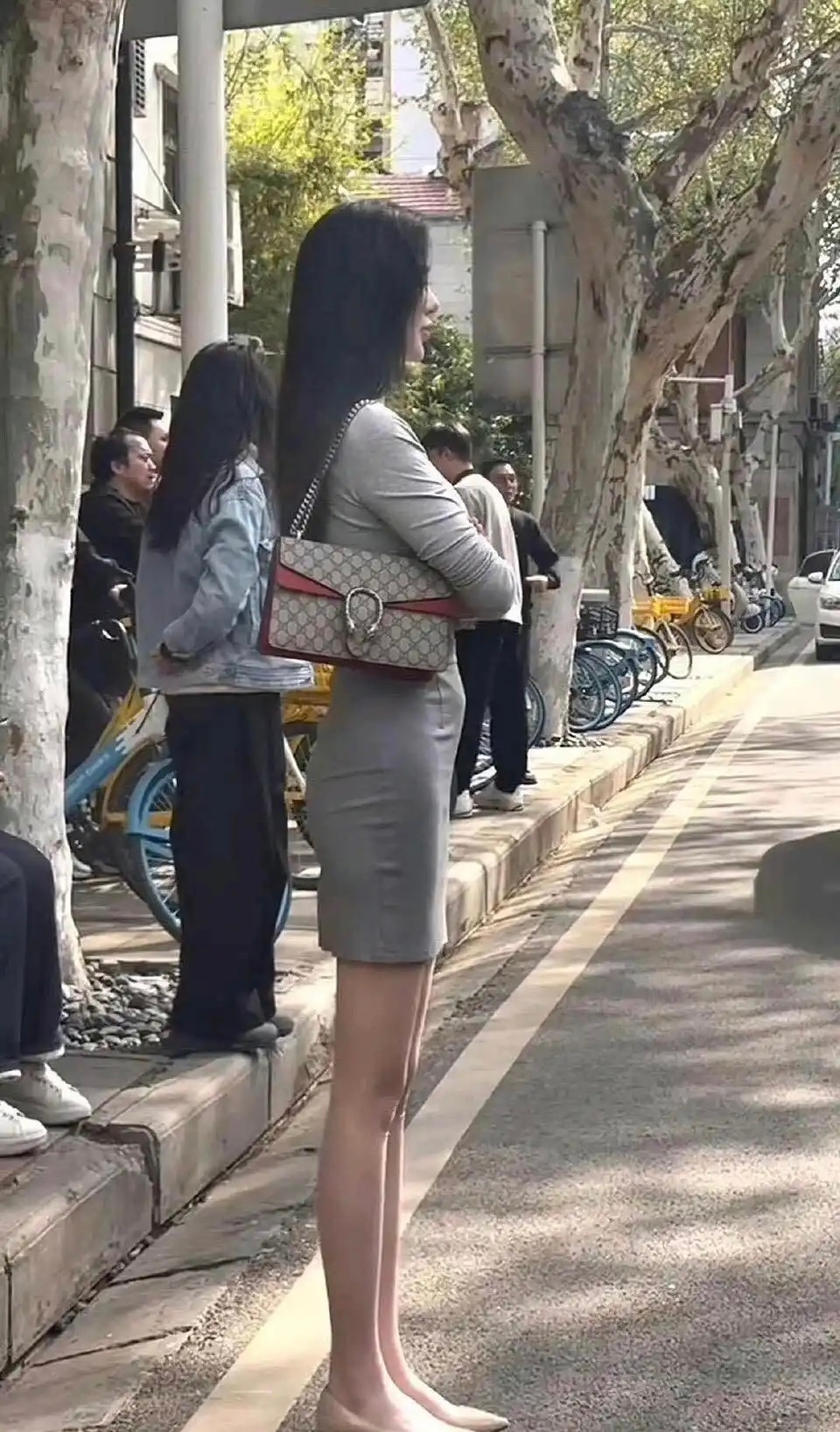 这么瘦居然也有小肚子！ ​​​