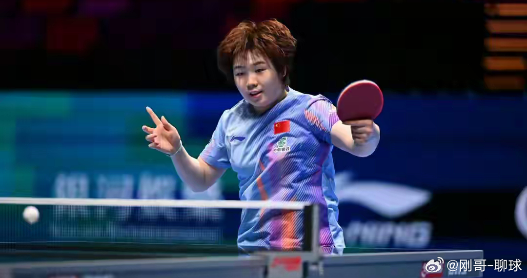 澳门世界杯：2度落后连赢3局逆转！孙颖莎4:2蒯曼晋级女单8强孙颖莎vs蒯曼 北