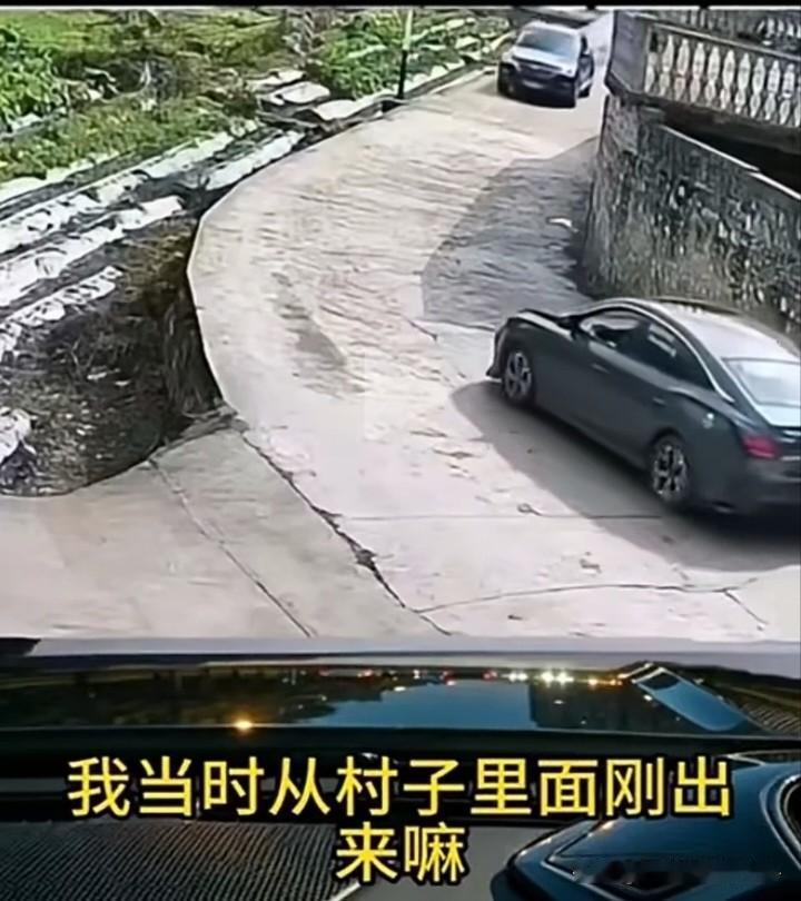 最怕的就是这种人，没理也要狡三分，幸亏跑得快，否则有枣没枣都得被打上一竿子。
