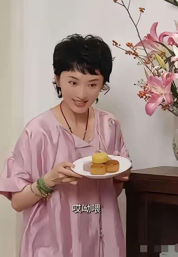 家庭，应该是温暖的港湾，无论外面的风雨有多大，一家人总能彼此扶持，共同面对。有时