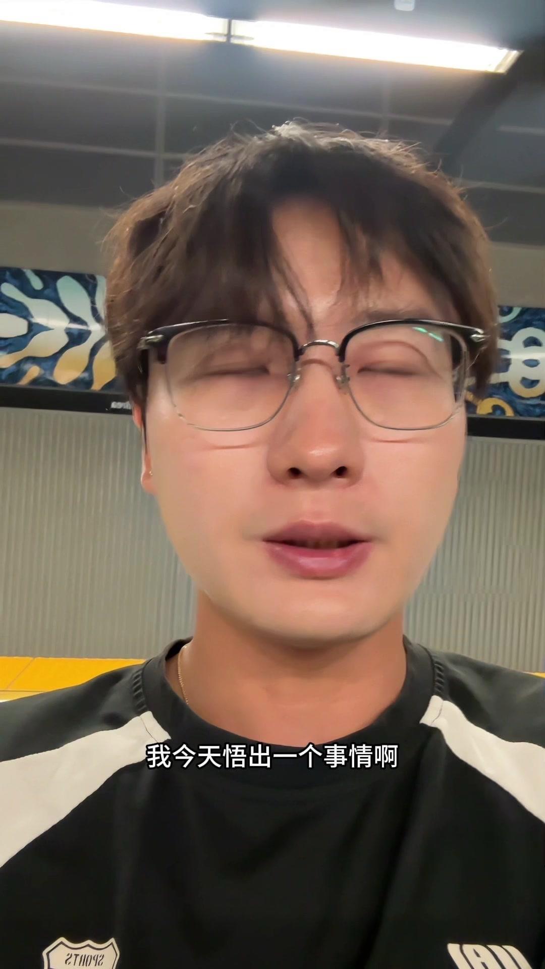 今天突然悟出一个道理，不知道有没有兄弟们有同款体会。
那些被你视作遥不可及、仿佛
