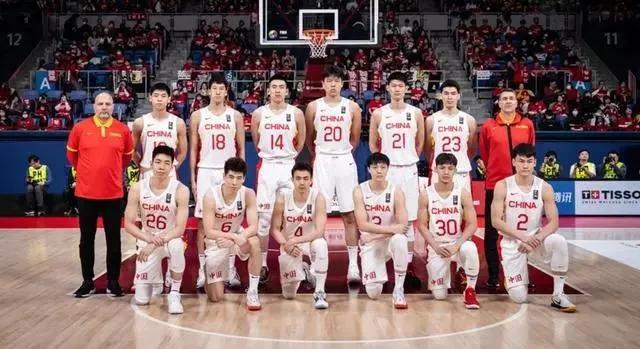 北京时间2024年2月25日，2025年男篮亚洲杯预选赛继续打响，由中国队对阵日