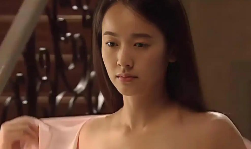 诱人身材的女星：导演要求我全部脱光！

提起经典电视剧《天道》，很多观众都记得芮