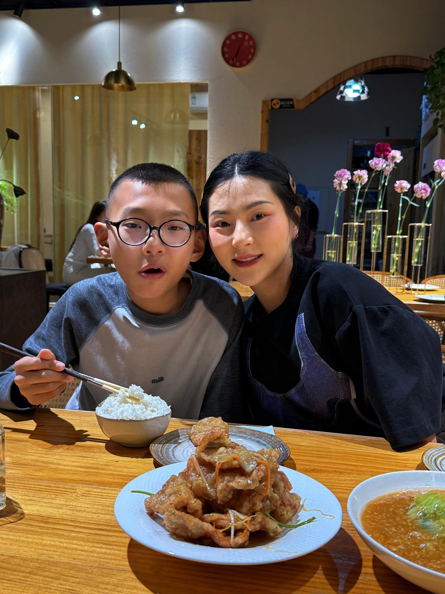 新号已更新🥳在主页。希望一如既往给大家带来欢乐 没有背景没有身份只有...