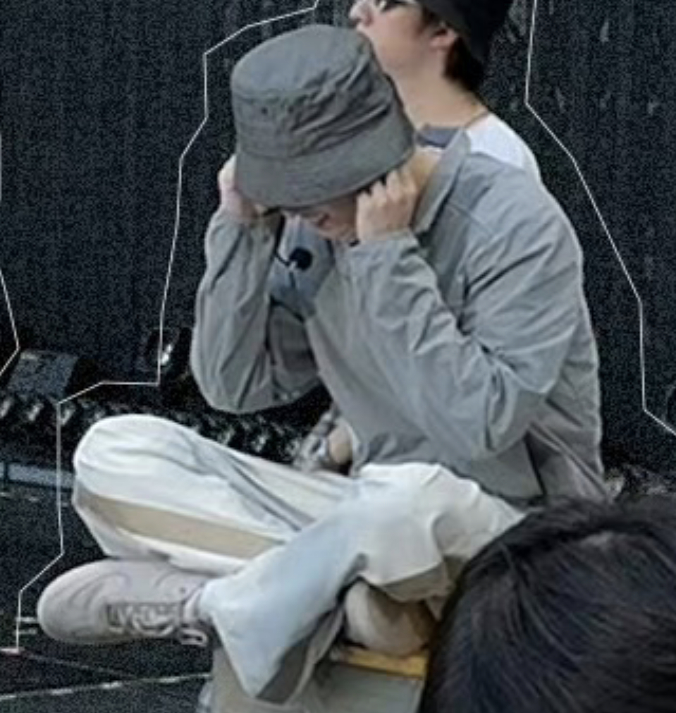 “每天的生活看起来都一样，但每过一段时间回头看，其实还是不一样的，下一个目标，下