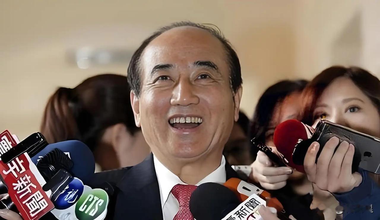 80岁的王金平，这次是真不装了。

“两岸治权互不隶属，主权同而不分”，这几个字
