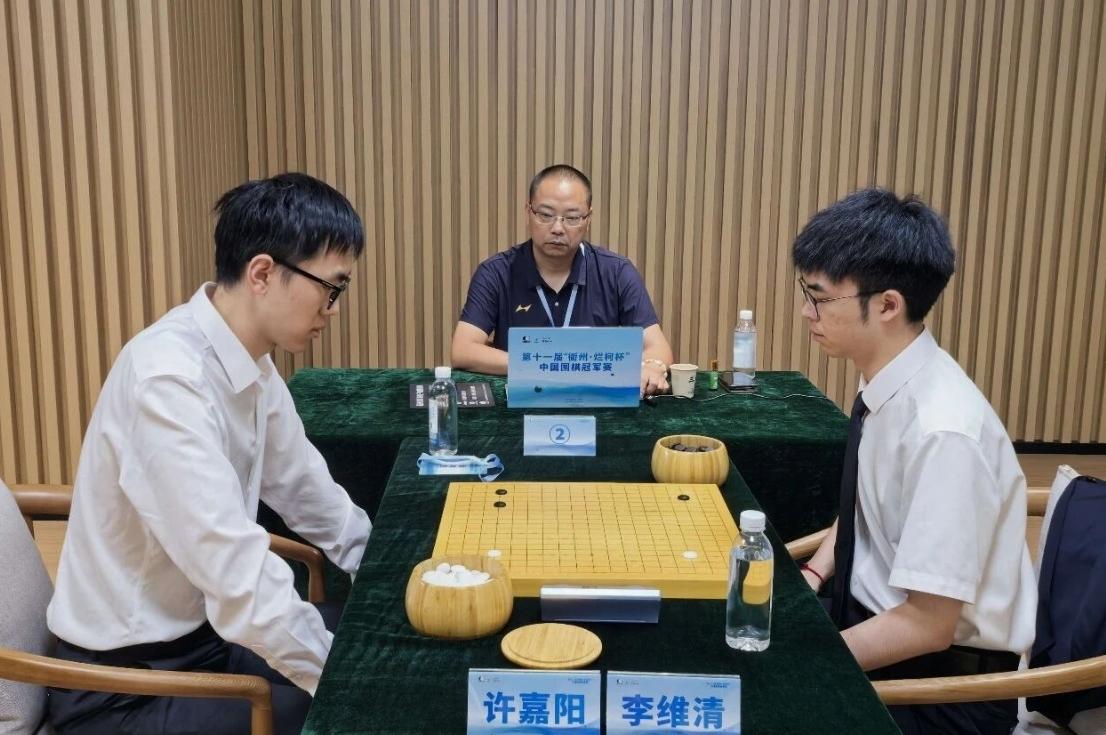 慢老/孔明烂柯山上争雄~谁能创造纪录？


第11届衢州烂柯杯中国围棋冠军赛今日