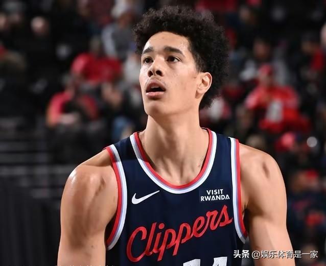 快船官方宣布：首轮秀赛季报销！刚打出身价就倒下了

快船官方今日宣布噩耗——去年