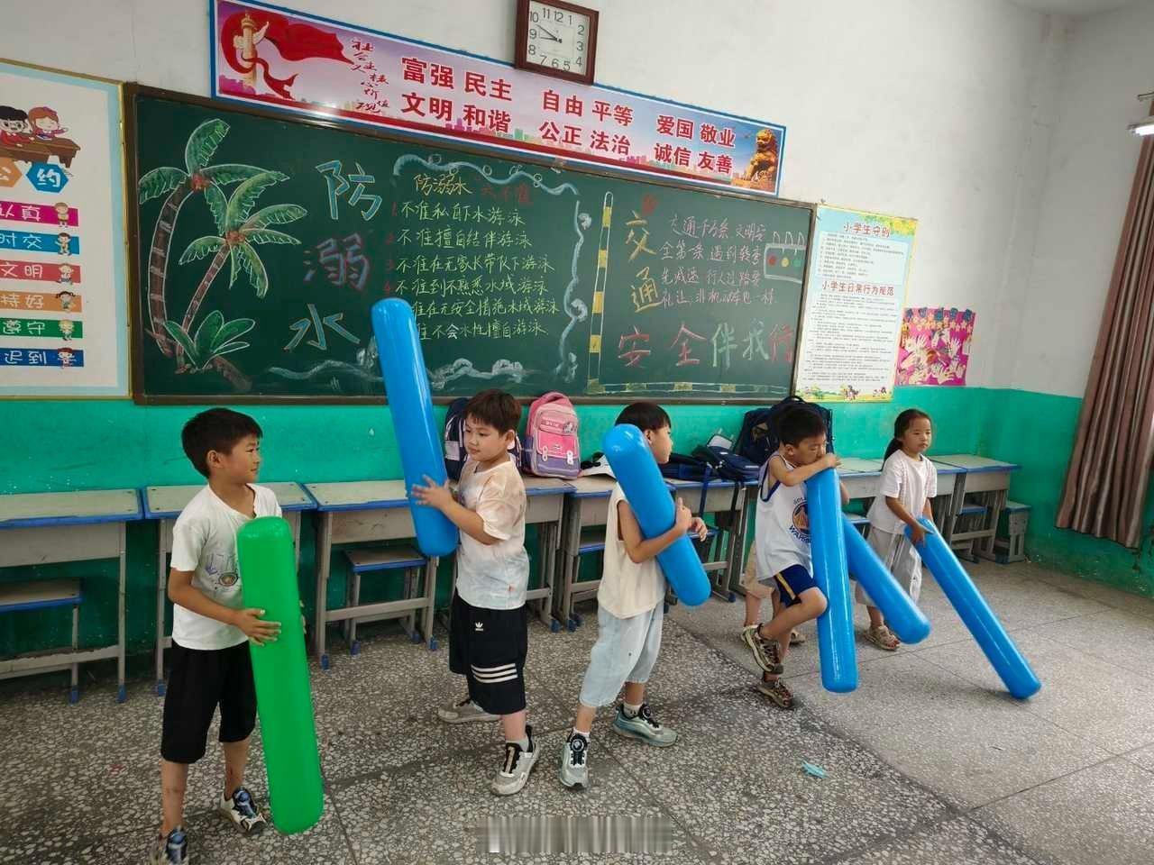 【科学安排巧运动 以体赋能强身心】为丰富乡村学生暑期生活、增强身体素质，2026