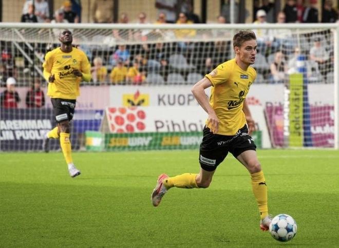 今日继续朝着好的方向出发！作品：马尔默vs哈马比   马尔默近期状态下滑，哈马比