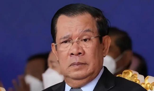 洪森这下彻底颜面扫地。柬埔寨特种兵踹开电诈园区铁门时，他儿子洪玛奈正亲自指挥全国