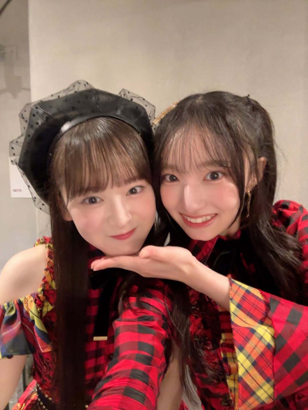 【新闻】AKB48白鸟沙怜 前 AKB48 成员白鸟沙怜（15）更新了个人 X（