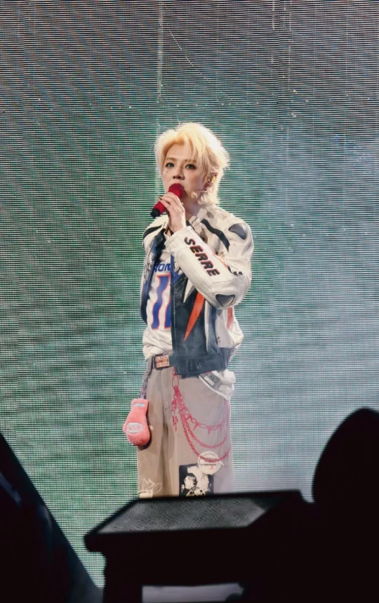 鹿晗 这么帅，服了，命都给你命都给你