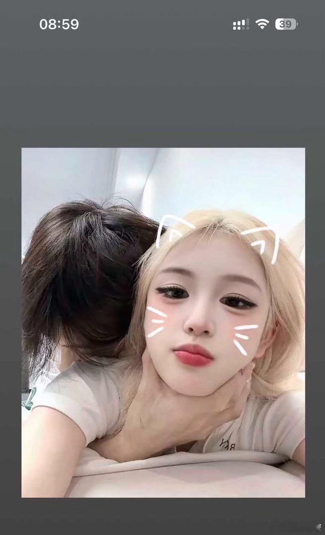 投稿嘉火娱乐菲菲的妈妈未成年生了两个孩子15岁生的他哥哥14岁就发生关系了现在子