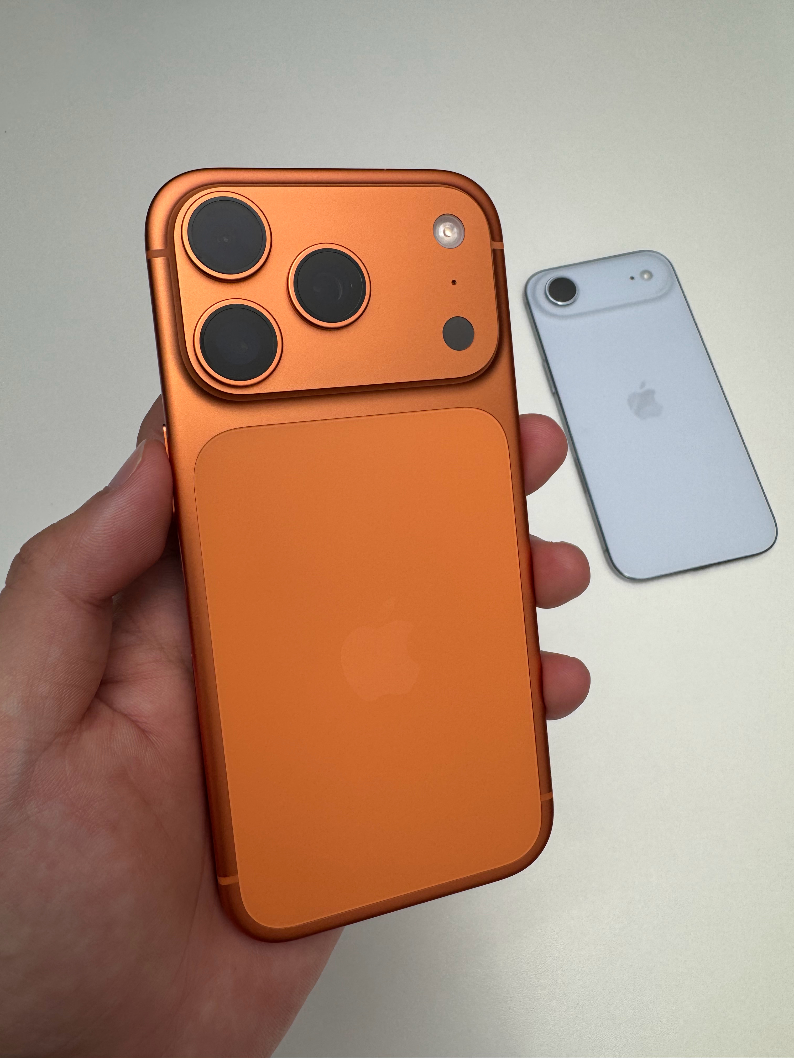 苹果涨价省流：iPhone17系列没涨价其他产品基本都涨了，涨幅1k-2K＋Pa