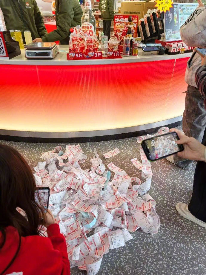 鹿晗认证的鲜啤彻底火出圈！门店从早到晚忙不停，订单接连不断一路爆单，新鲜现打的酿