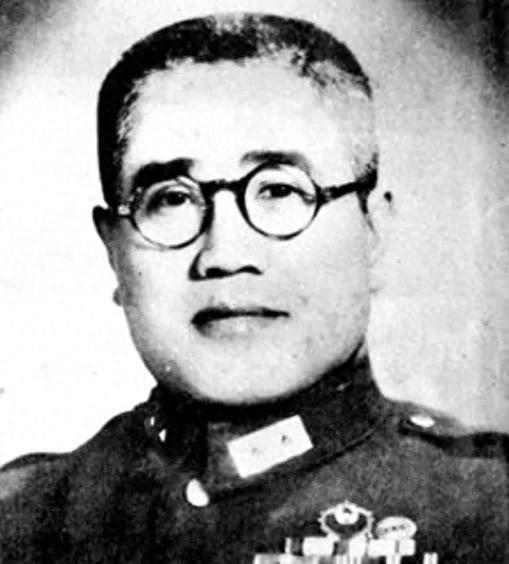 48年邓华获悉廖耀湘战败被捕后，立刻递上一支好烟对其说：来抽一支好烟吧！
192