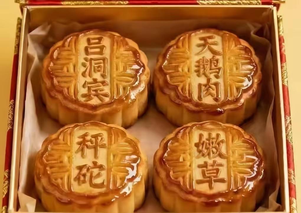 这种月饼肯定能大卖！因为我们爱跟风，爱拍照，爱发短视频。哪个月饼厂家看见了抓紧做