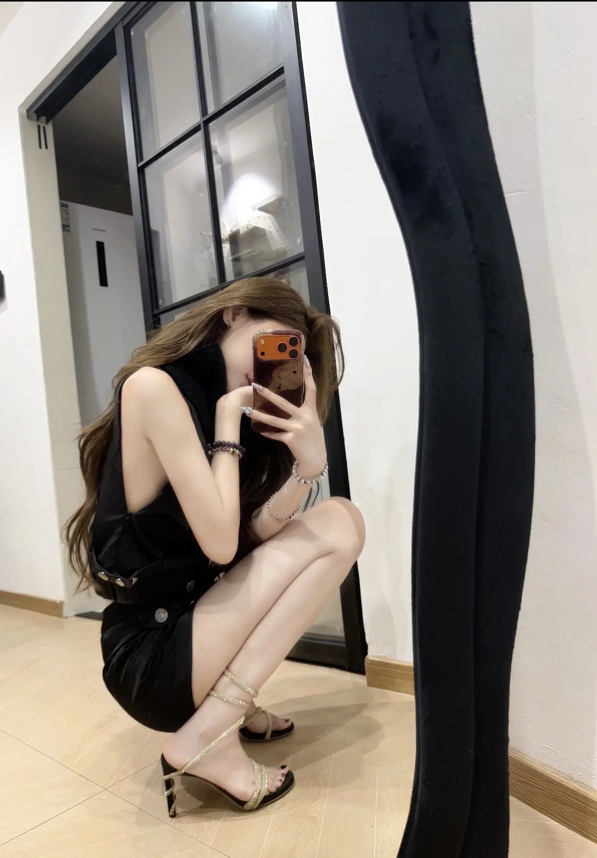 无聊在家中躲雨🌧️