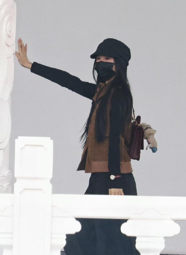 虞书欣将出席redgala盛典！虞书欣从去年风波以后，线下活动一直被举报，线上直