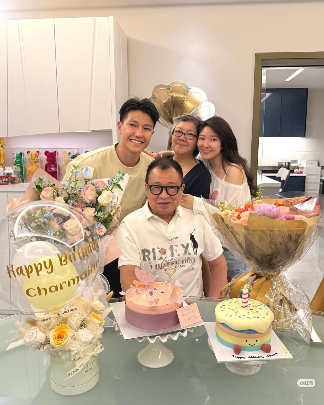 许绍雄去世了
他给所有演艺圈的艺人们都上了一堂课
不是他才华横溢，也不是他身世显