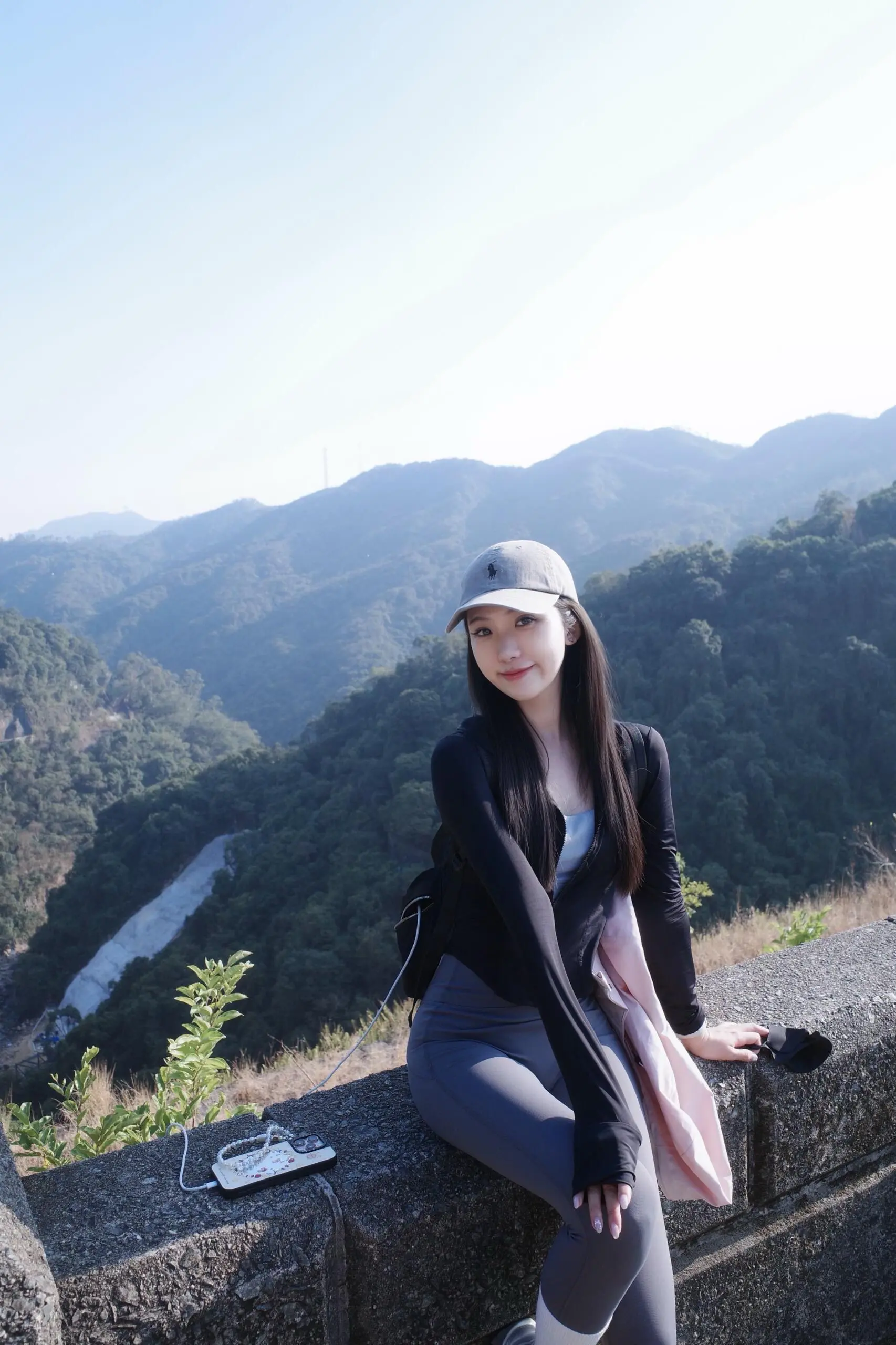 我该如何写我呢 我厌蠢 我慕强 我孤独。